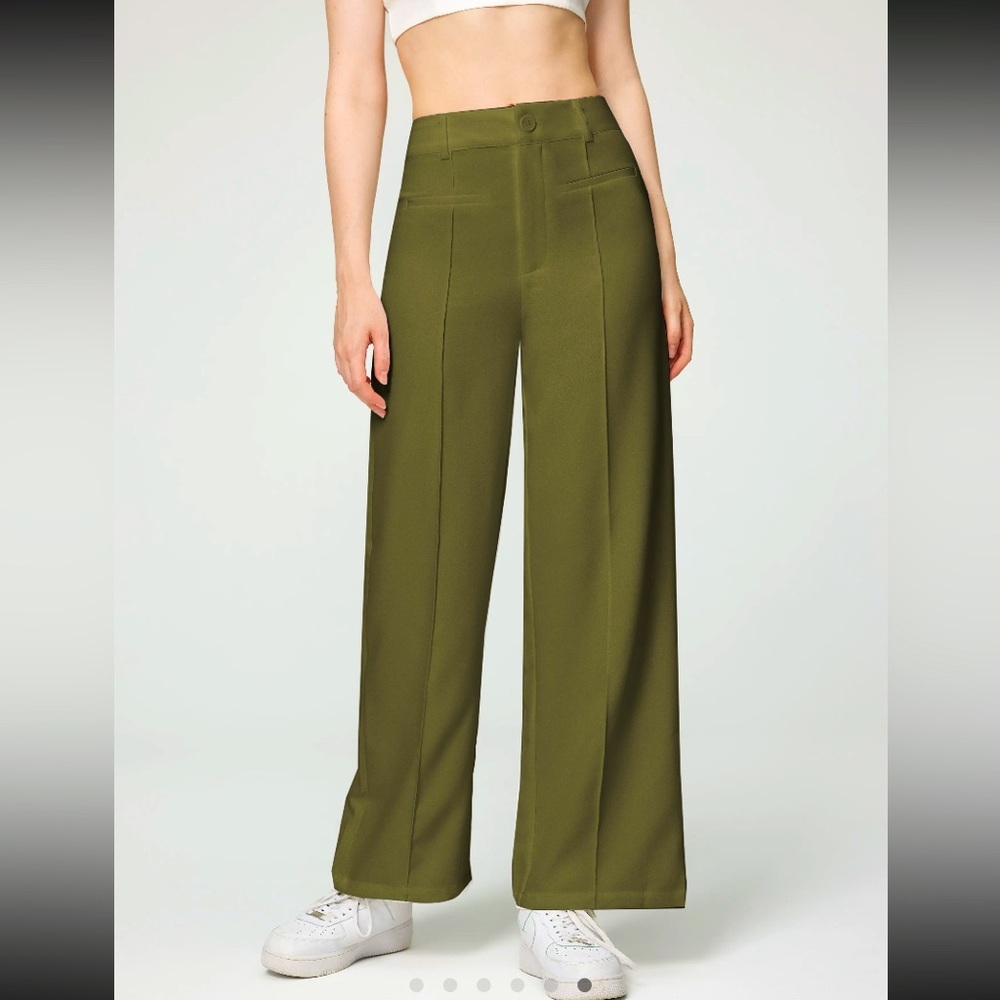 Olive green straight leg trousers - size Small